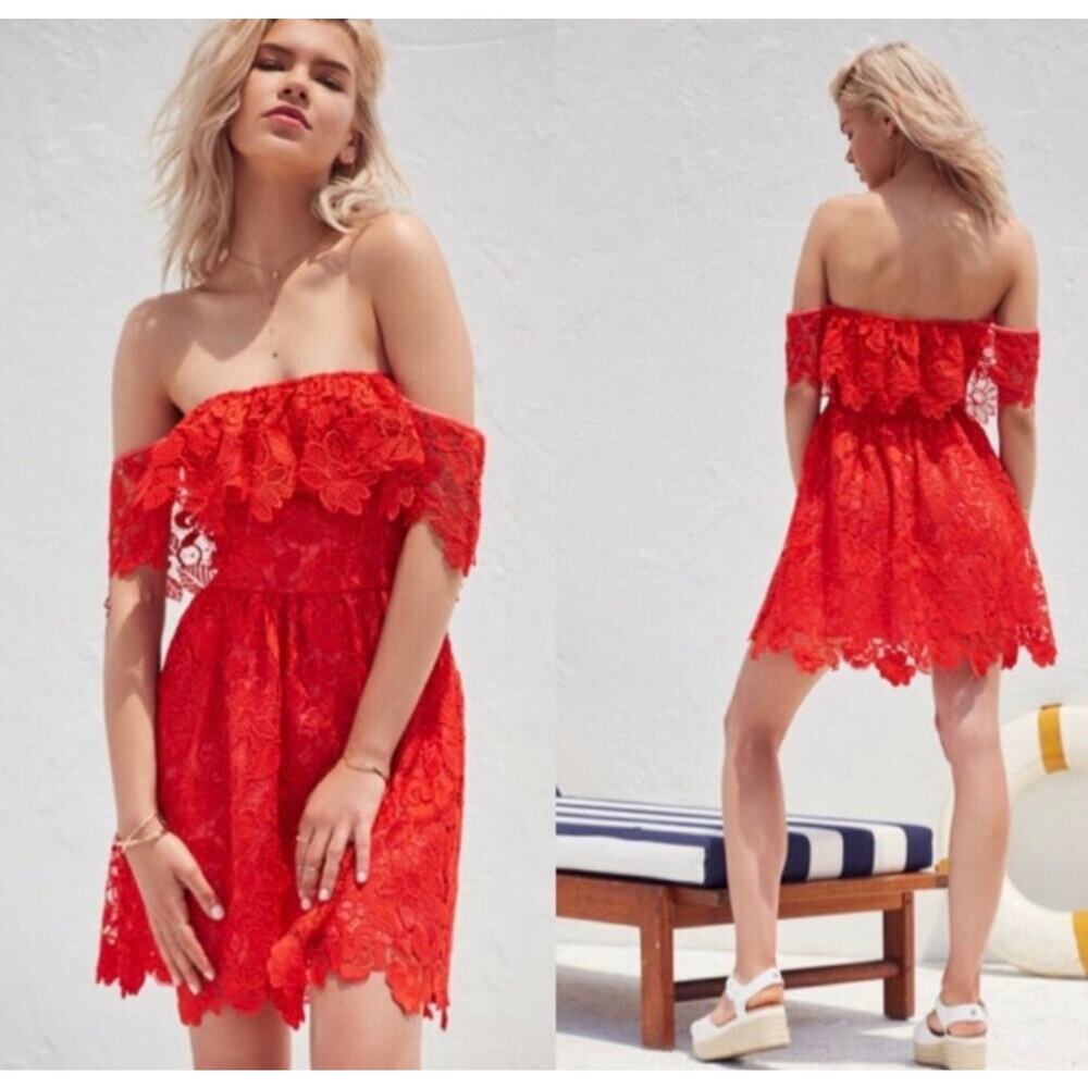 Lovers + Friends Dream Vacay Off Shoulder Lace Special Occasion Dress Red XS